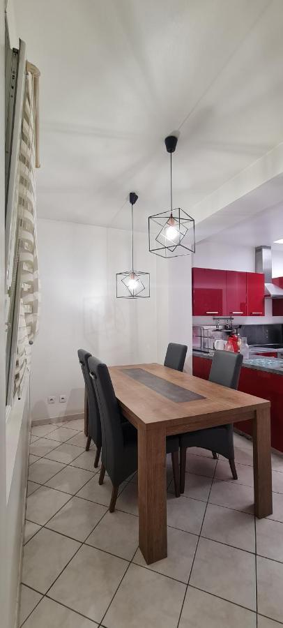 La Brique Rouge - Maison 66 M2 Avec 2 Chambres ليل المظهر الخارجي الصورة